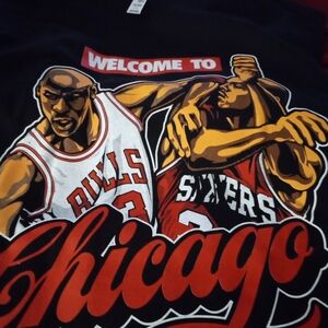 Michael Jordan Vs Charles Barkley Welcome To Chicago Men's SMALL T-Shirt (NBA)
